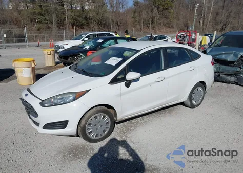 2016 Ford Fiesta S z USA, uszkodzony, nr VIN 3FADP4AJ0GM142597